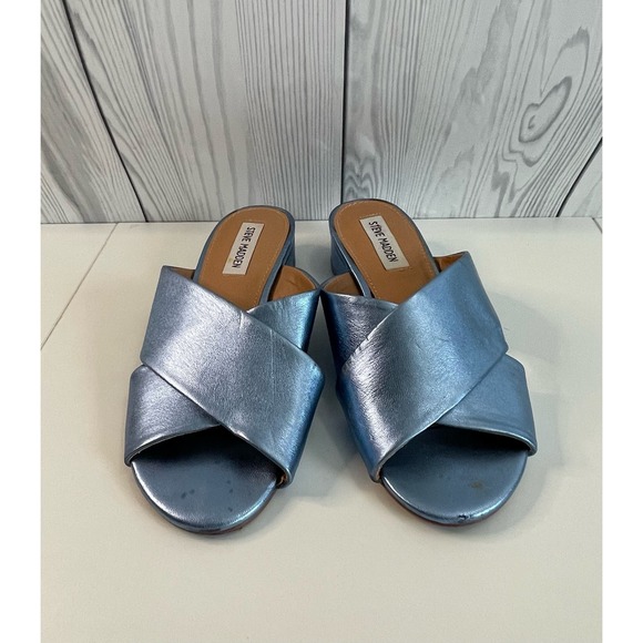 Steve Madden Shiny Blue Cross Strap Womens Size 8M - Picture 2 of 7